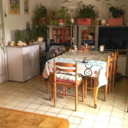 Appartement petit chez soi dans mon petit chez moi à Biganos Extérieur photo
